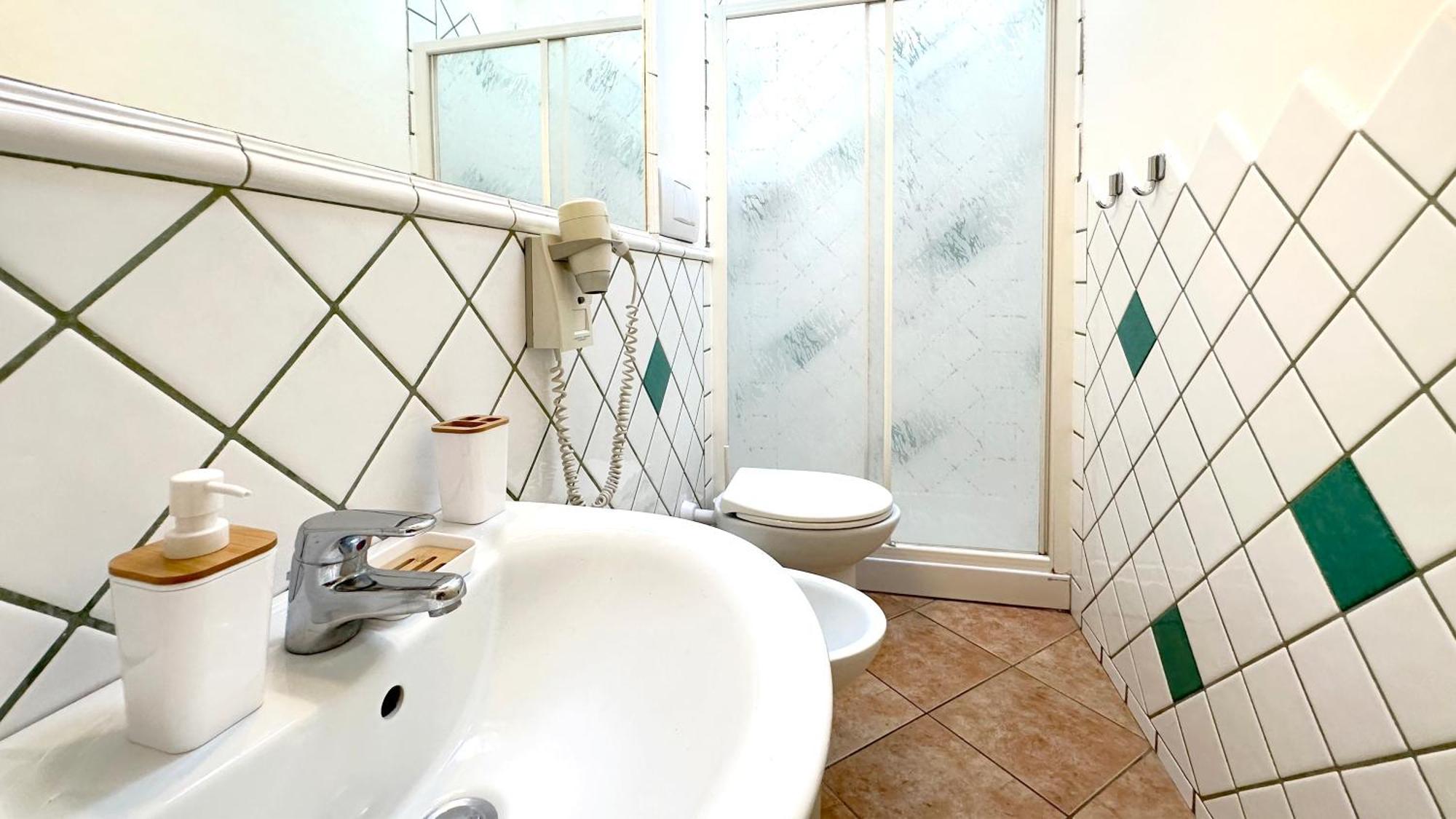 בולוניה Int 4 - Suite Edoardo By Residence San Luca מראה חיצוני תמונה